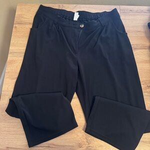 HALARA Women’s Waffle Black Cropped Pants